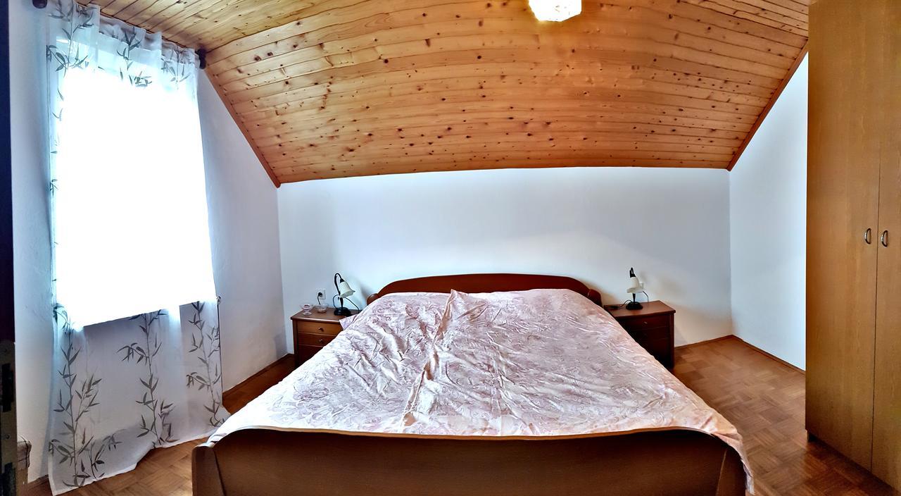 Apartma Pri Bostjanu Škofja Loka Exterior foto
